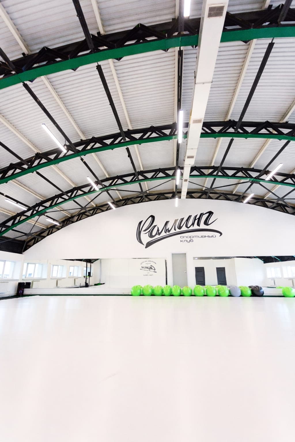 Зал Rolling38 — тренировки по BJJ в Иркутске